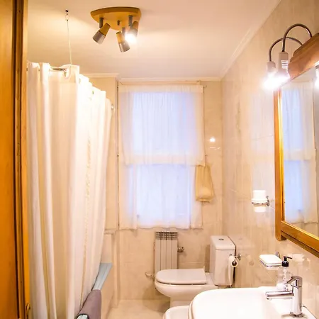 Piso Grande Y Centrico En Apartment Cedeira